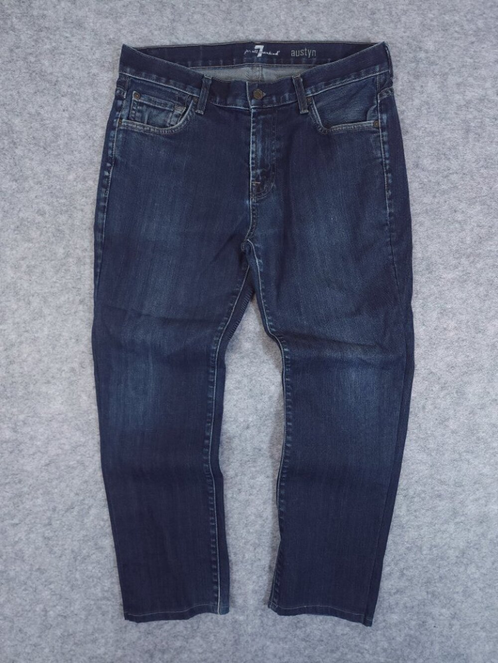 7 For All Mankind Austyn Relaxed Straight Leg Jeans Dark Wash Sz 33 (fits 34x27)